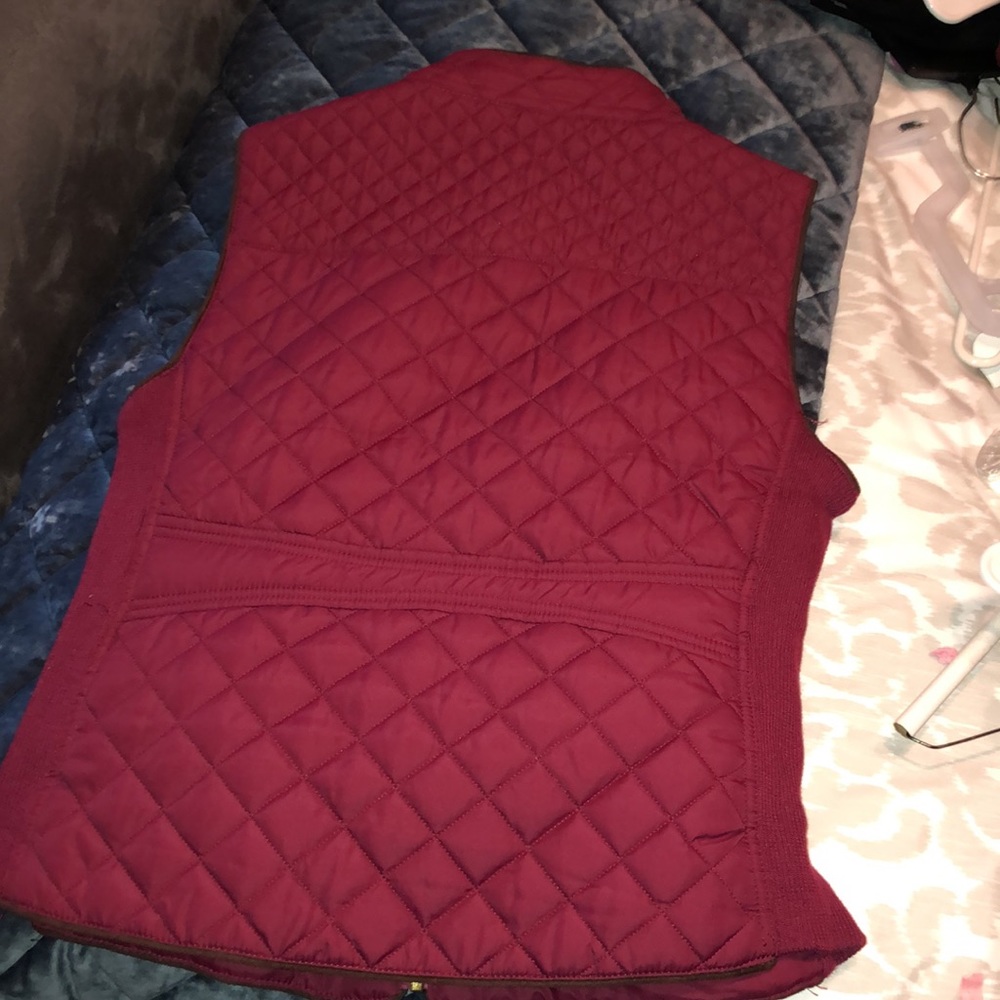 Vest - Picture 4 of 4